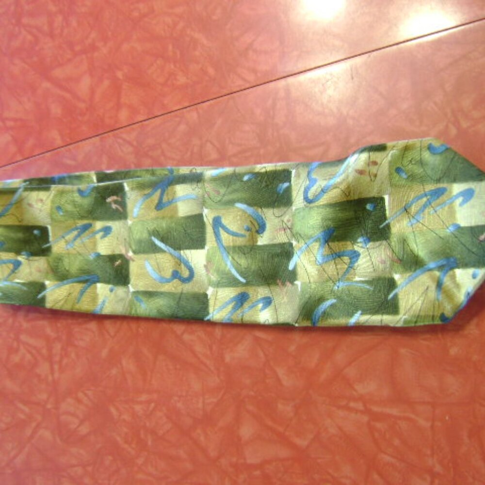 silk tie